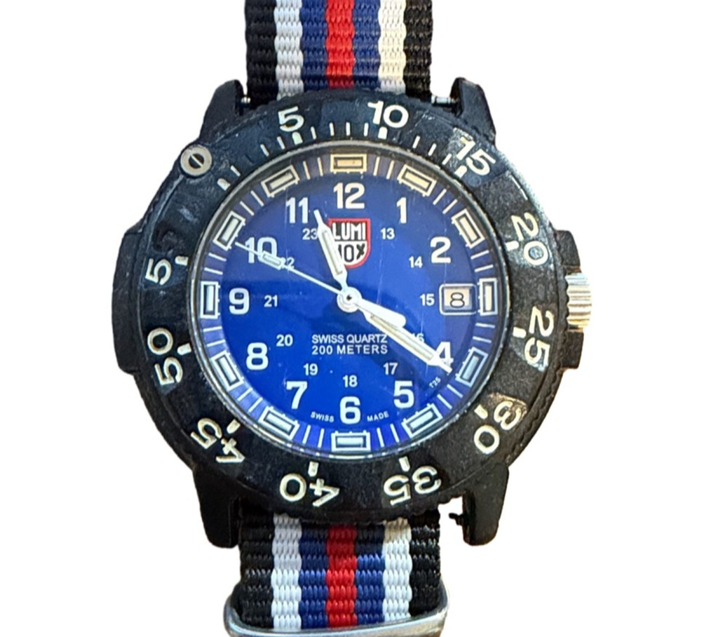 Luminox Navy SEAL 3000 Series Diver Watch Blue Dial Swiss Quartz